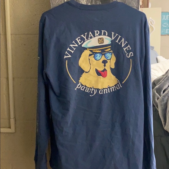Vineyard Vines long-sleeve shirt!! - Picture 2 of 2